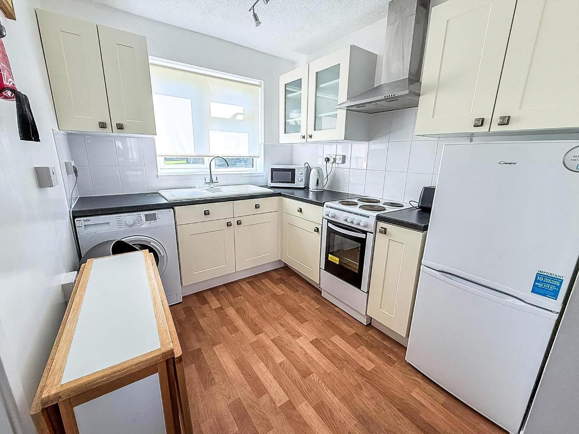 8 Berth To Hire At Bermuda Nearby Ref 18192b